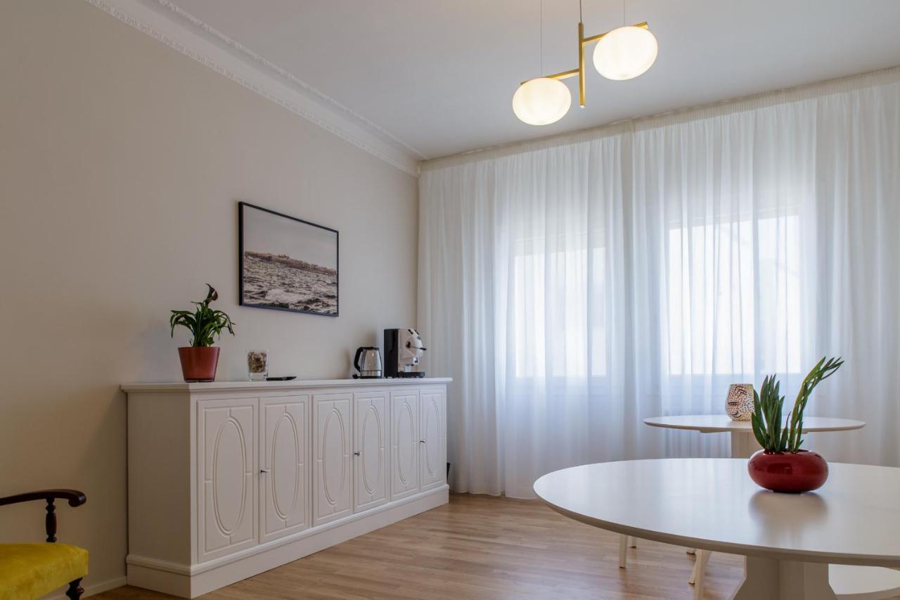 Trerooms B&B Галлиполи Экстерьер фото